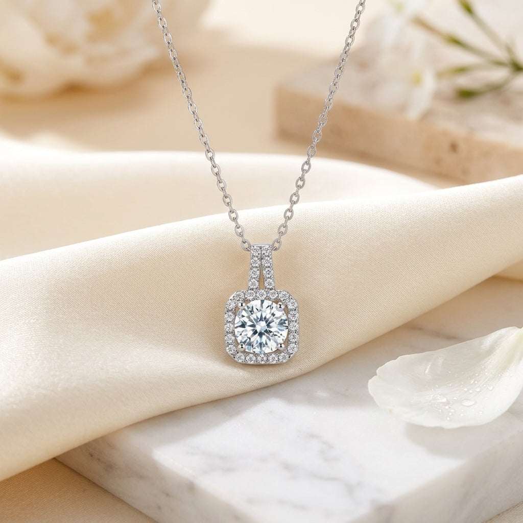 Monte Carlo Necklace