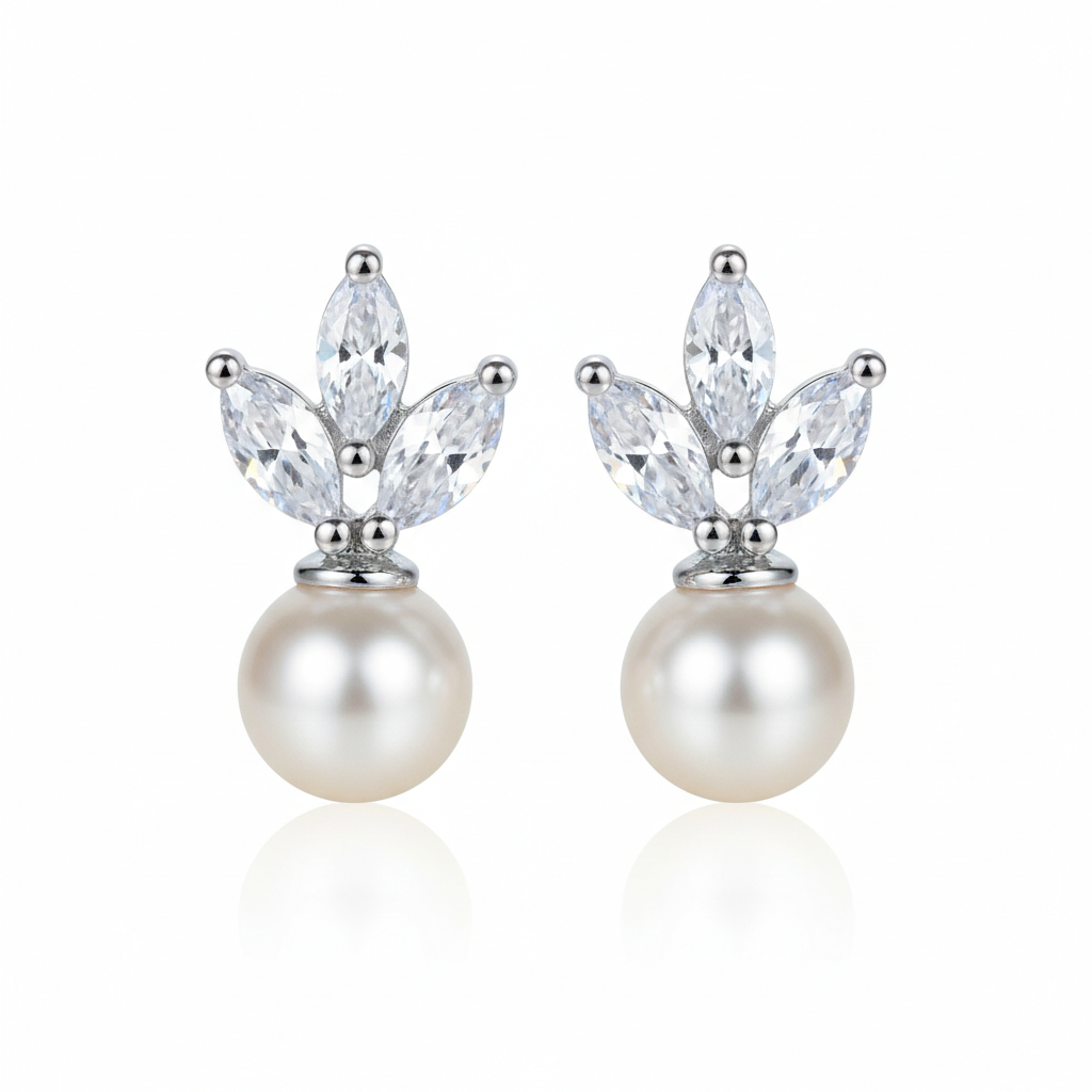 Fleur Stud Earrings - Silver