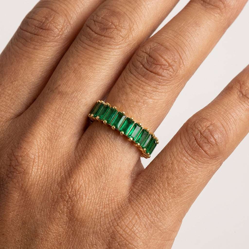 Barcelona Emerald Ring