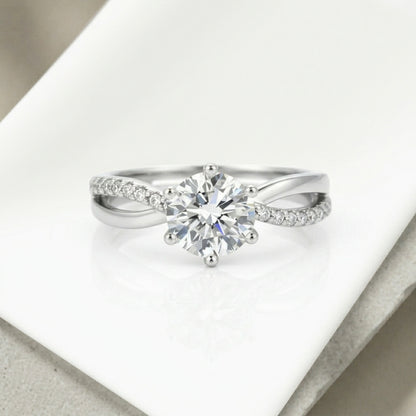 Oslo Solitaire Ring